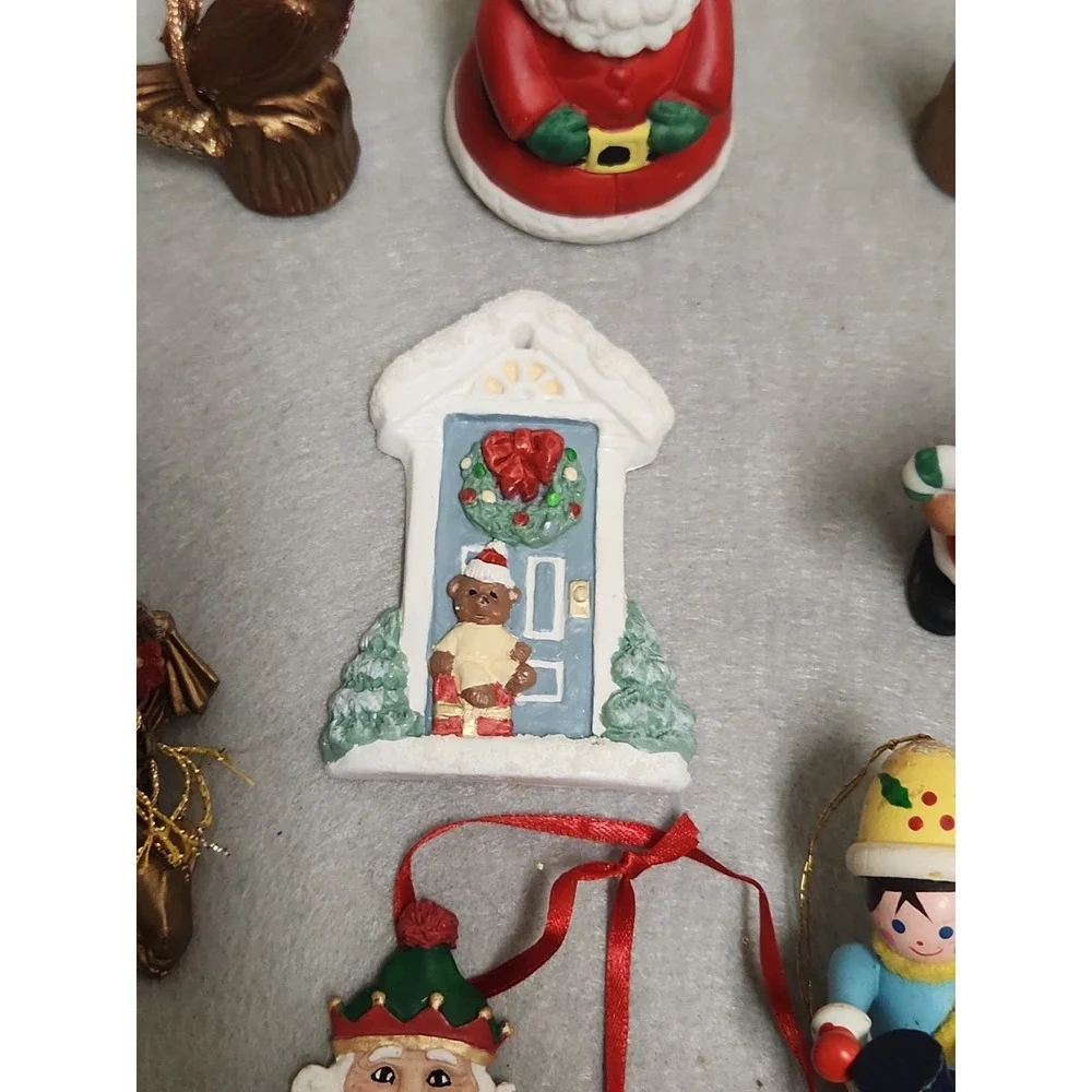 Lot Of 7 Christmas Ornaments & Christmas Teddy Bear Figurine